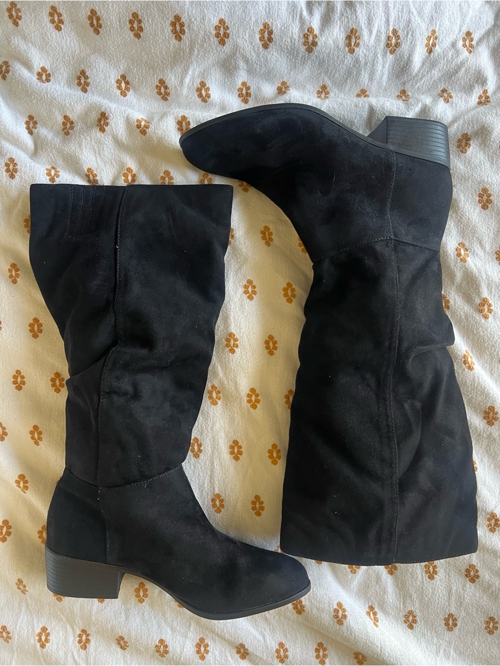 Black Suede Mid-Calf Women's Boots - Classic Everyday Style